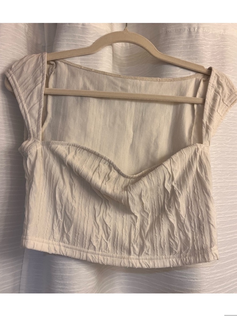 Cream Women's Sweetheart Crop Top